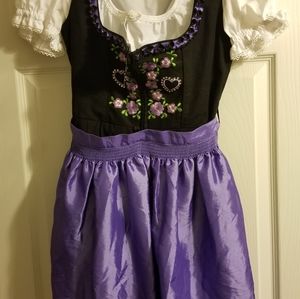 Dress / Dirndl